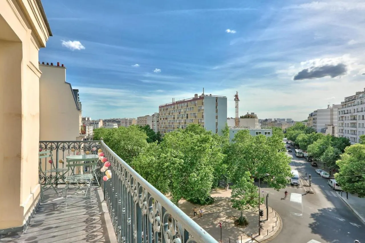 Beautiful Apartment In Belleville